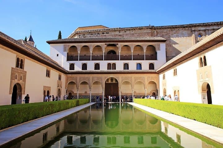 Tour Privado del Palacio de la Alhambra en Granada — foto 3