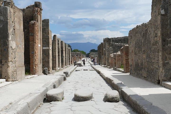 Pompeji Halbtägige Gruppentour ab Neapel — Foto 2