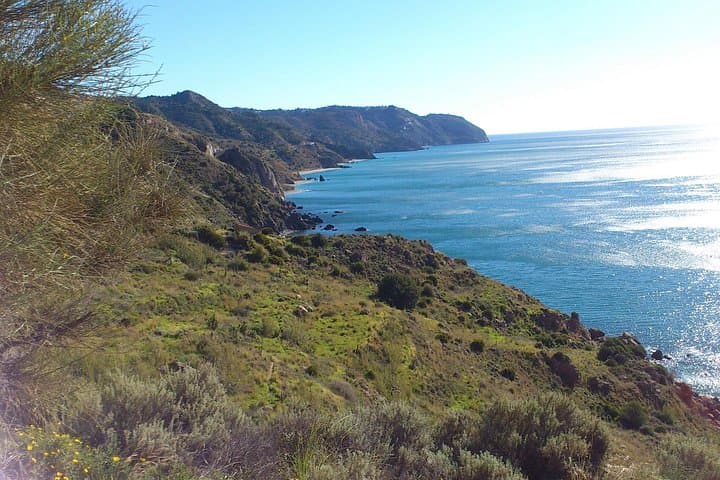 Tour di mezza giornata di escursionismo e snorkeling in piccoli gruppi a Malaga — foto 3
