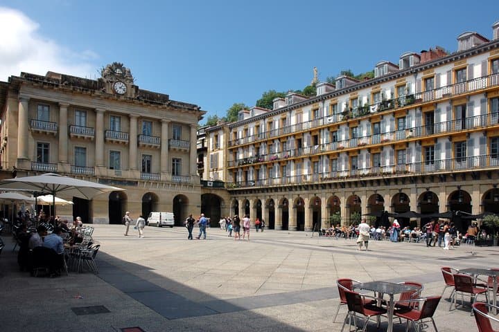Private Tour von San Sebastian mit Guide und Abholung vom Hotel/Hafen — Foto 5