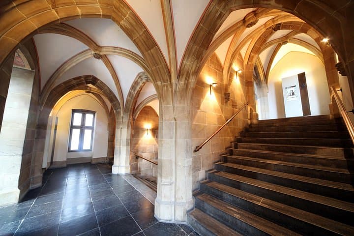 Visita al Ayuntamiento de Aquisgrán - ALEMÁN (público) — foto 4
