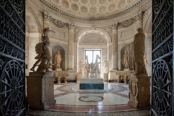Tour guidato salta fila dei Musei Vaticani con Cappella Sistina e Basilica di San Pietro