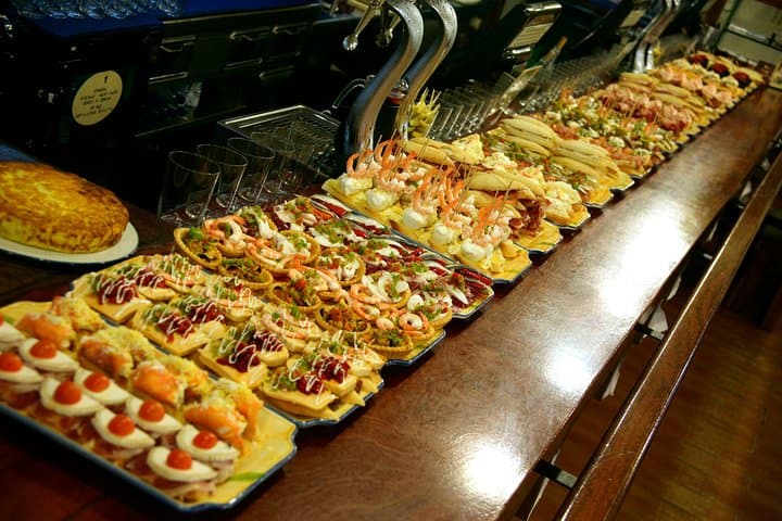 Pintxo-Route mit spanischen D.O. Weinen in Bilbao — Foto 4