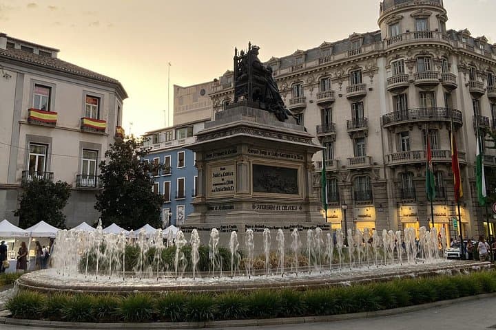 Granada Esencial: Tour Privado por el Albaicín y el Centro + Cata de Aceite — foto 4