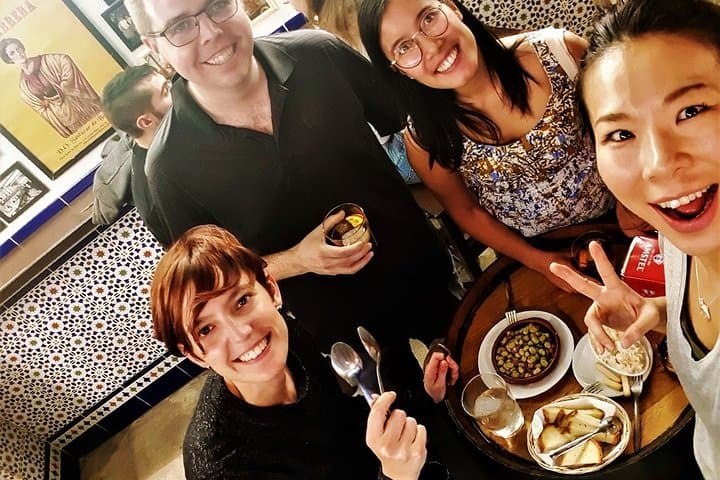 Malaga Traditionelles Wein- und Tapas-Tour — Foto 3