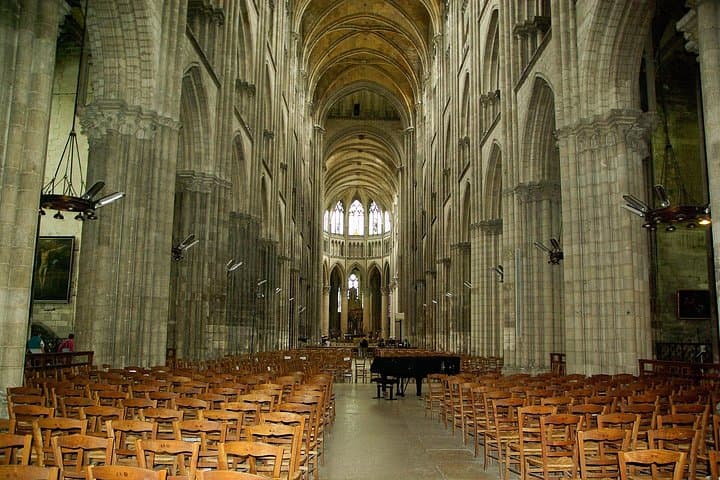 LA ÉPOCA DE LAS CATEDRALES (Ruan, Amiens, Beauvais) — foto 3