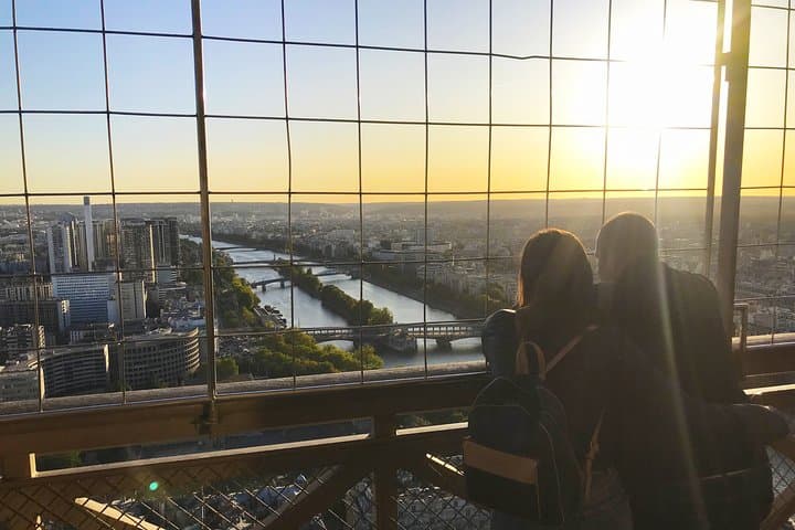 Accesso alla Sommità della Torre Eiffel, Parigi — foto 3