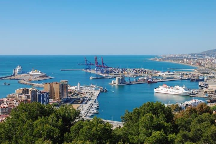 Excursión privada de 9 horas desde el puerto de cruceros de Motril a Málaga — foto 3