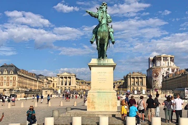 Tour Guiado en Grupo Pequeño a Versalles con Transporte desde París — foto 4