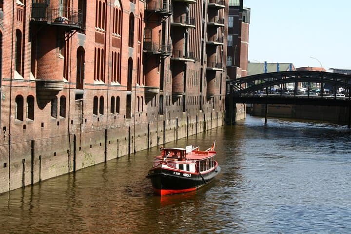 Hamburg Hafenrundfahrt mit einem Barge