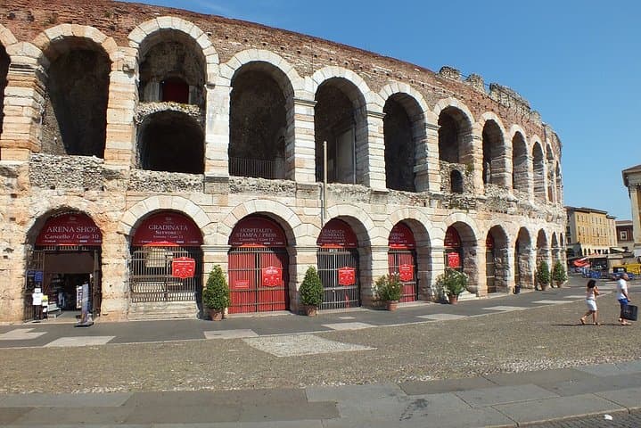 Tour Privado de Día Completo de Milán a Verona — foto 2