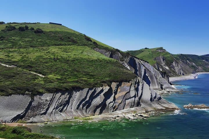 Private Txakoli-Weinbergwanderung: Zumaia & Getaria mit Mittagessen — Foto 5