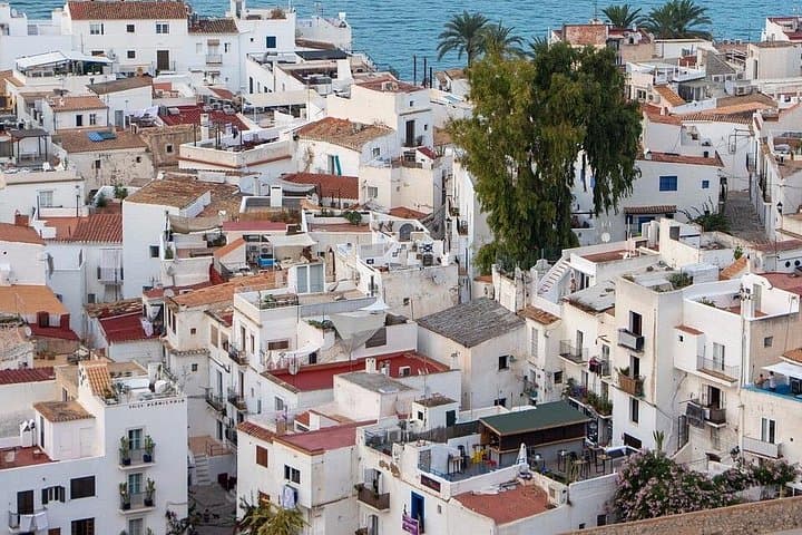 Tour privato a piedi di 4 ore a Ibiza — foto 4