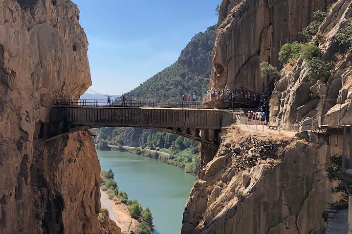 Tour a piedi di un'intera giornata al Caminito del Rey