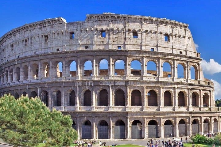 Geführte Gruppentour durch das Kolosseum, das Forum Romanum & den Palatin — Foto 4