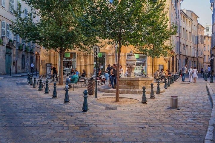 Volltagstour privat nach Aix en Provence und Cassis — Foto 3