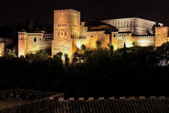 Tour Nocturno Privado de la Alhambra — foto 2