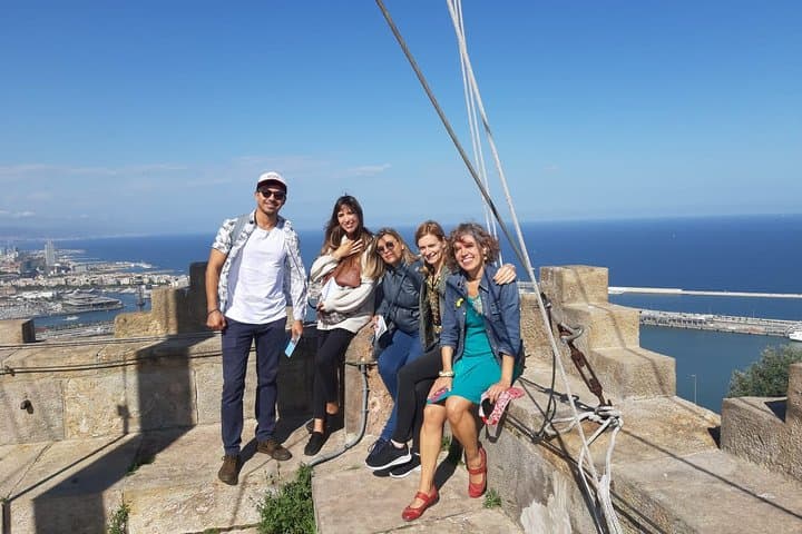 Barcelona: Altstadt, Montjuïc Schloss, Seilbahn Kleingruppentour — Foto 4