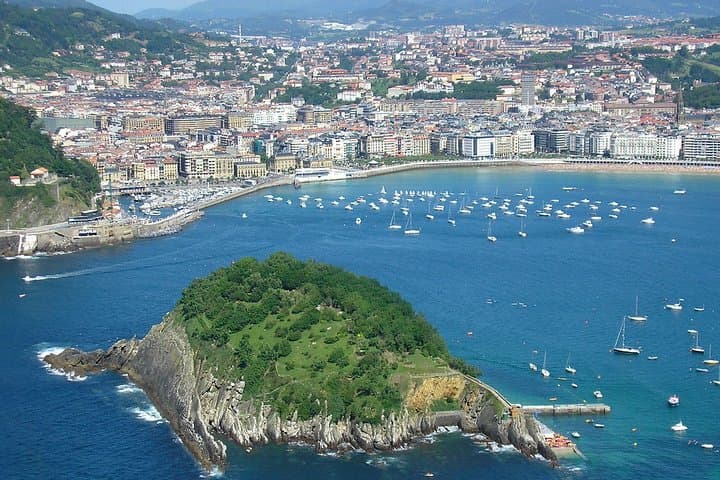 Tour Privado de Día Completo en San Sebastián desde Biarritz