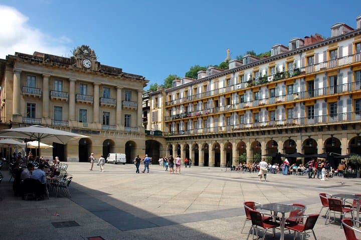Tour Privado de Día Completo en San Sebastián desde Biarritz — foto 2
