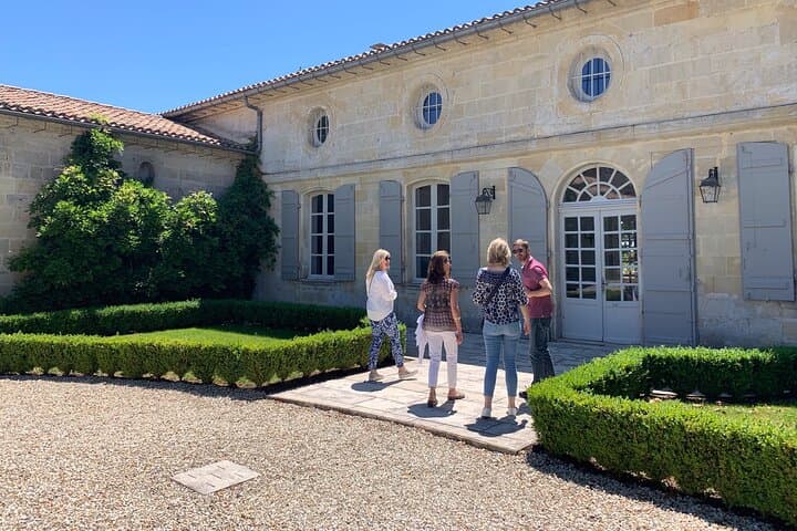 Ein Tag in Saint-Emilion mit Touren und Verkostungen — Foto 5