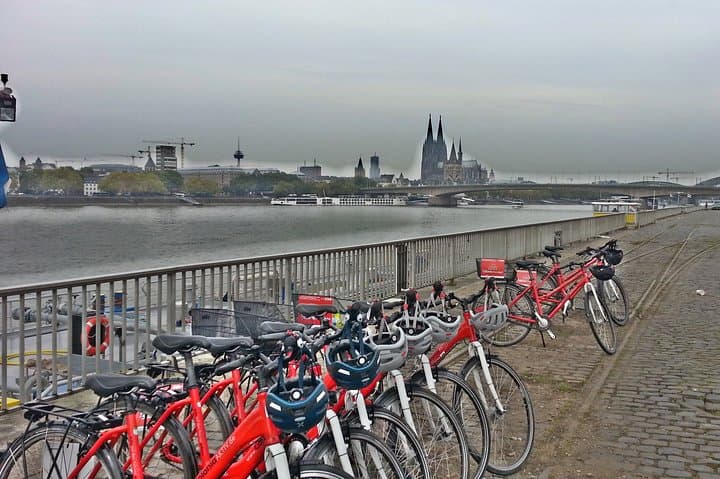 Tour guiado en bicicleta por las luces de Navidad de Colonia — foto 5