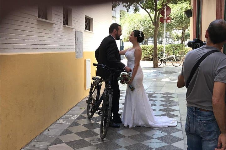 Siviglia: Tour in Bicicletta Elettrica di 2,5 Ore con Guida Locale — foto 5