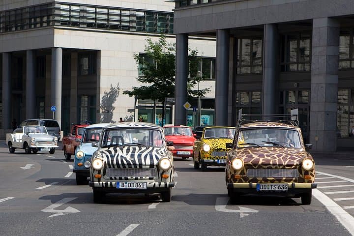 Visite guidée en Trabi à Berlin en auto-partie 1h15min