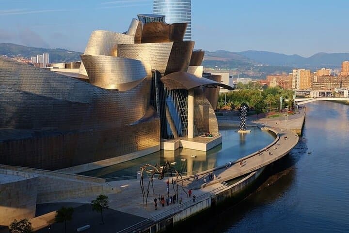 Trasferimenti dall'Aeroporto di Bilbao: dalla città di Bilbao all'Aeroporto di Bilbao BIO — foto 5