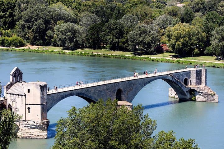 Private Tour Avignon & Isle-sur-la-Sorgue — Foto 2
