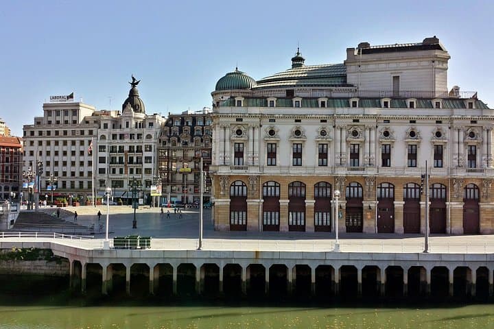 Bilbao Private Walking Tour — Foto 4