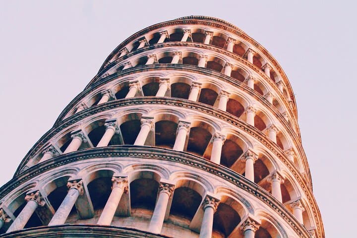 Tour Privado de Día Completo en Pisa con un Guía Local