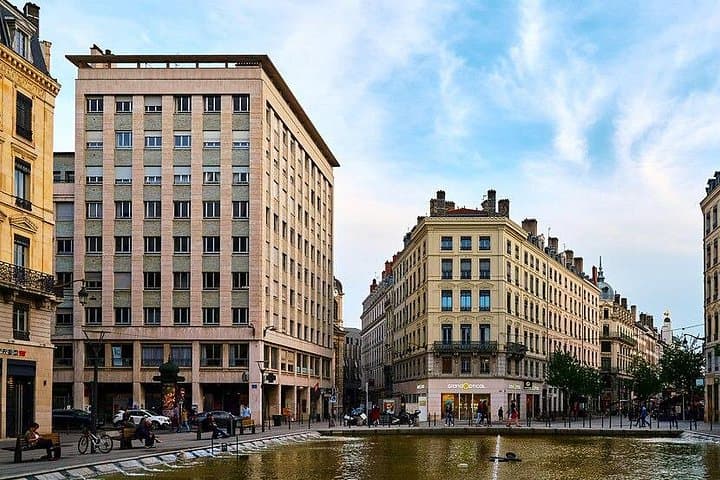 Tour privado a pie de 4 horas por Lyon — foto 3