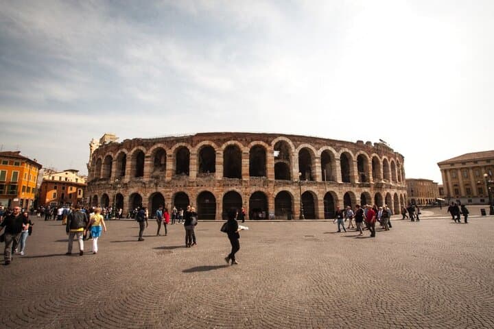 Tour Privato della Storia Oscura di Verona — foto 4