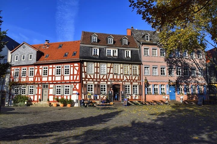 Privater Layover-Rundgang zu den Highlights von Frankfurt — Foto 3
