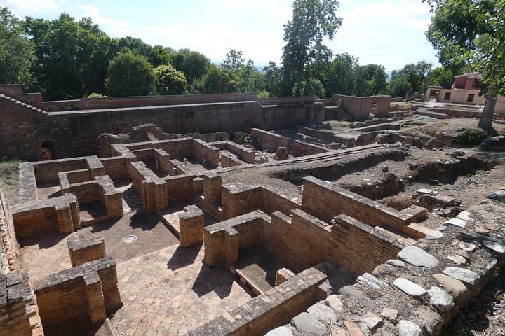 Alhambra &amp; Generalife Skip-the-Line Premium Tour — Foto 5