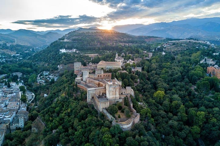 Visite Privée de l'Alhambra & du Generalife, Albaicín & Sacromonte — photo 2