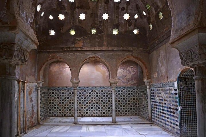 Tour Premium Guiado de la Alhambra y Albaicín+Sacromonte — foto 5