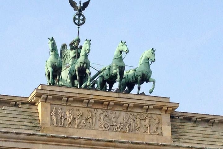 Tour privato in taxi di Berlino Est e Ovest di circa 4-6 ore — foto 4