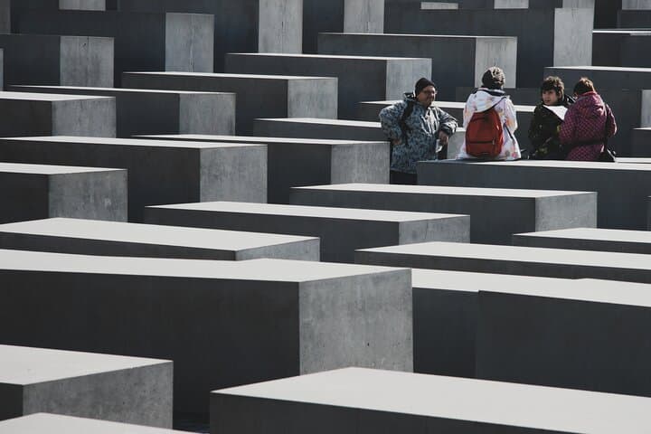 Tour privato sulla storia di Berlino durante la Seconda Guerra Mondiale e la Guerra Fredda — foto 5