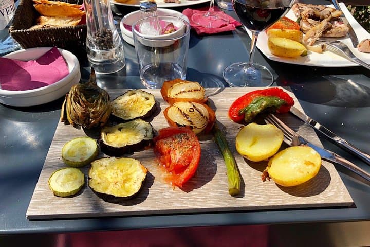Private Priorat-Tour mit Weinproben & Mittagessen ab Barcelona — Foto 5