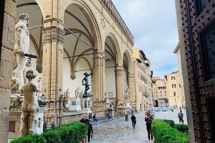 Tour Guidato a Piedi dei Monumenti di Firenze