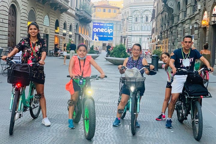 Visite de Florence en petit groupe à vélo électrique — photo 4