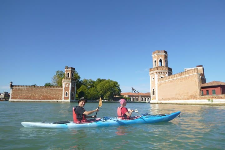 Tour in Kayak di 2 Ore nei Canali di Venezia — foto 2