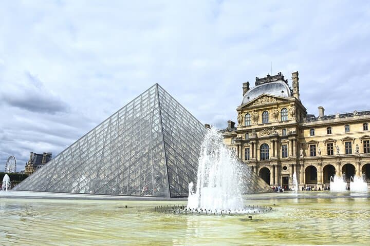 Transfert privé aller-retour vers les aéroports de Paris – CDG &amp; Orly — photo 4