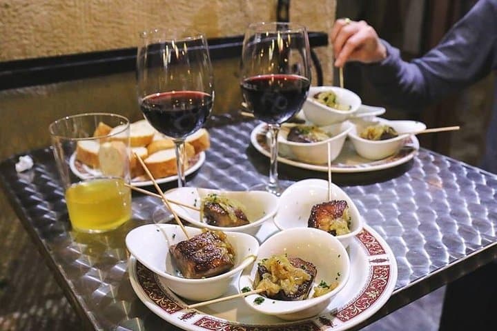 Tour della città di San Sebastian e degustazione di Pintxos — foto 4