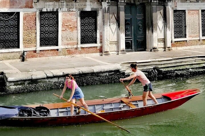 Passeggiata Fuori dai Percorsi Battuti a Venezia — foto 3