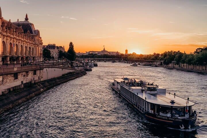 Croisière-dîner sur la Seine à bord du Capitaine Fracasse, Paris — photo 1