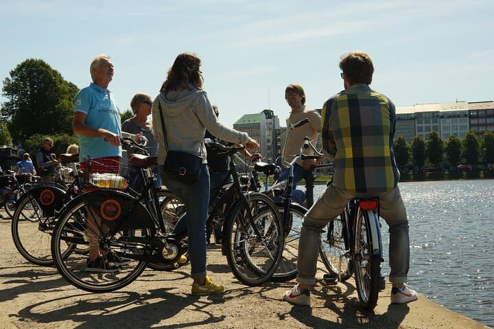 Guided Hamburg City Bike Tour — photo 5