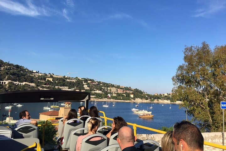 Nice Le Grand Tour Hop-on Hop-off Sightseeing Bus — Foto 5